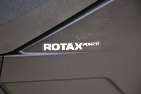 2023 Can-Am Commander XT 700