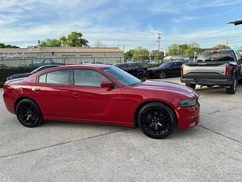2016 Dodge Charger SXT