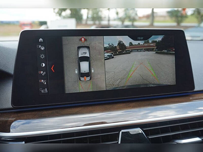 2017 BMW 5 Series 540i