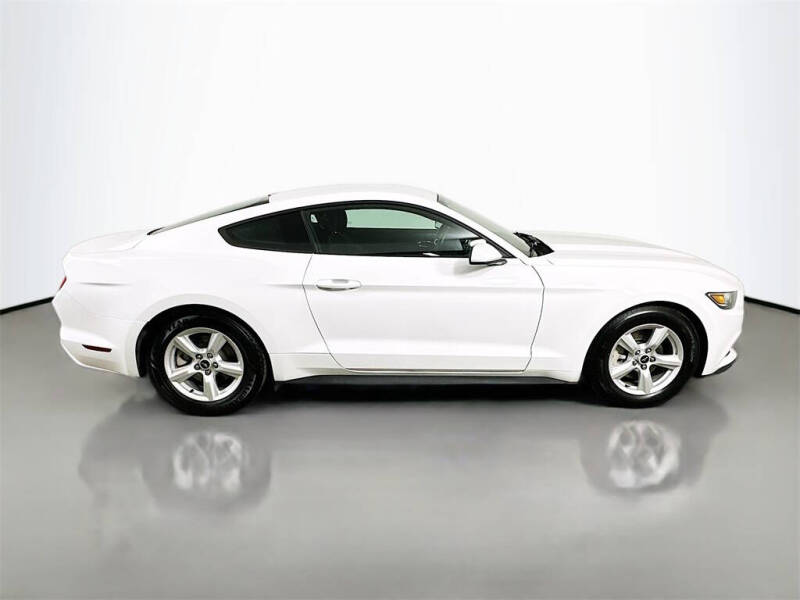 2015 Ford Mustang V6