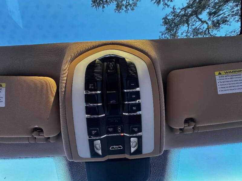 2013 Porsche Cayenne