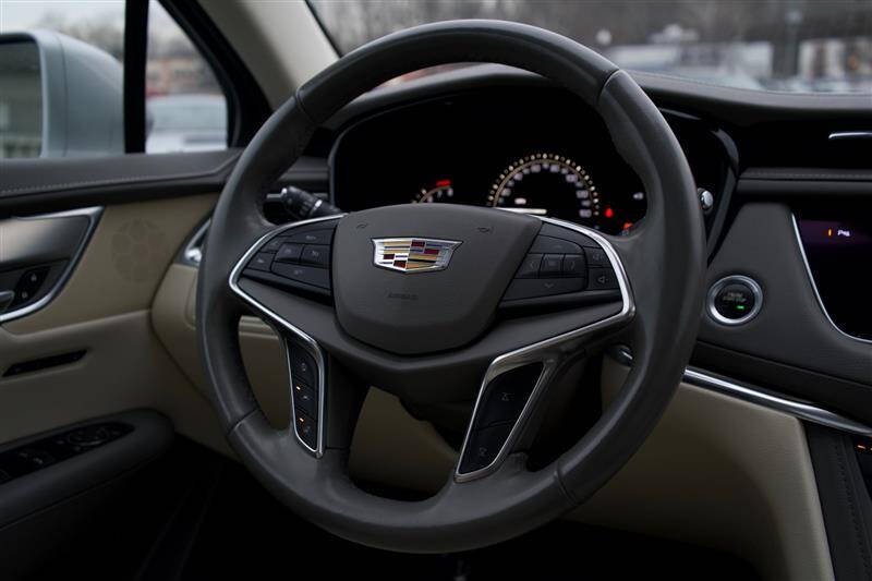 2018 Cadillac XT5 Luxury