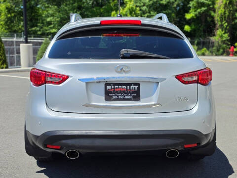 2011 Infiniti FX35