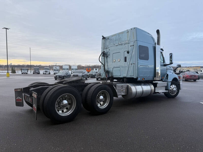 2019 International LT625