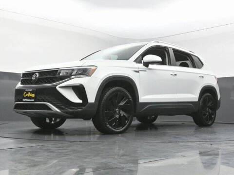 2024 Volkswagen Taos SE 4Motion