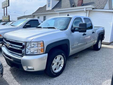 2011 Chevrolet Silverado 1500 for sale at SEBASTIAN AUTO SALES INC. in Terre Haute IN