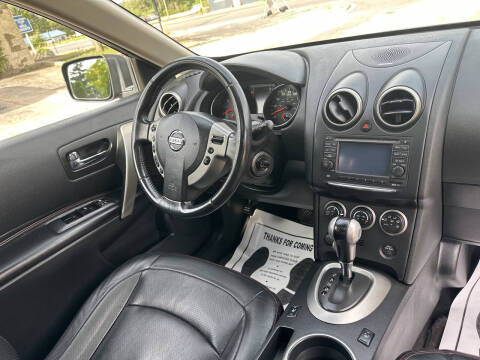 2011 Nissan Rogue SV