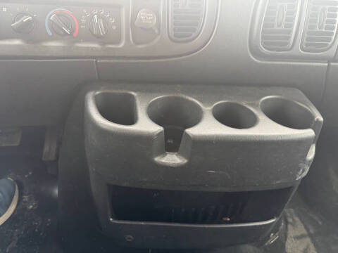 2001 Dodge Ram Van 2500