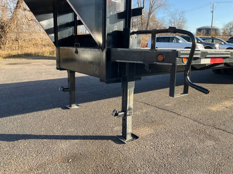 2023 Legend Gooseneck