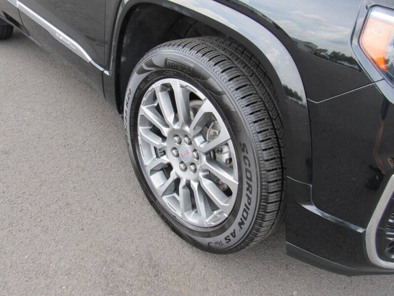 2021 GMC Acadia Denali