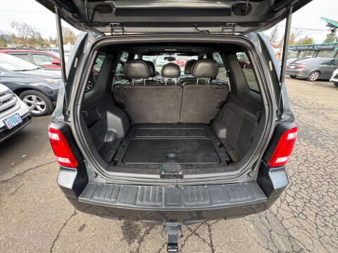 2009 Ford Escape XLT