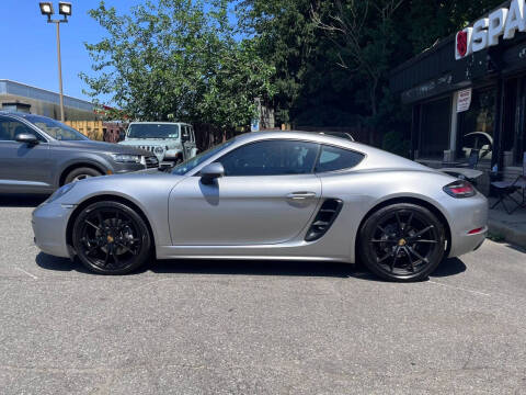 2017 Porsche 718 Cayman