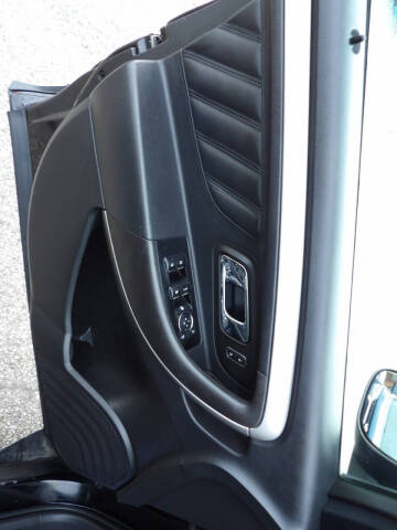 2016 Ford Taurus SEL