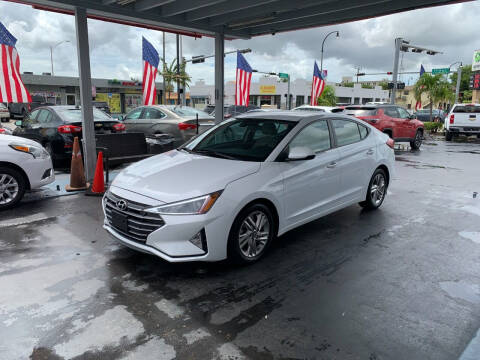 2019 Hyundai Elantra for sale at American Auto Sales in Hialeah FL