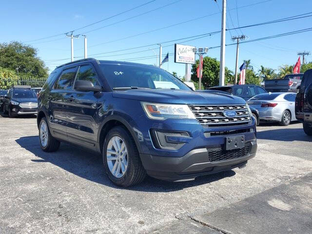 2017 Ford Explorer