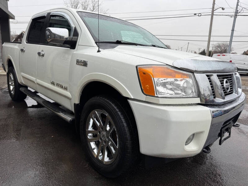 2014 Nissan Titan SL