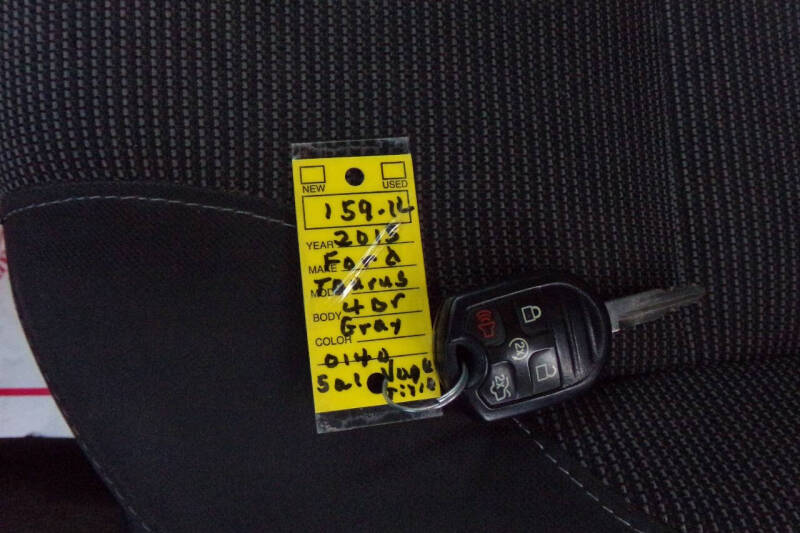 2015 Ford Taurus SEL