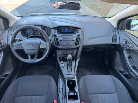 2017 Ford Focus S