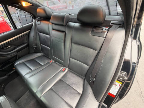 2003 BMW M5