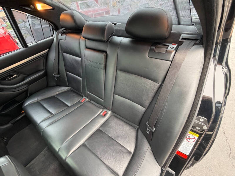 2003 BMW M5