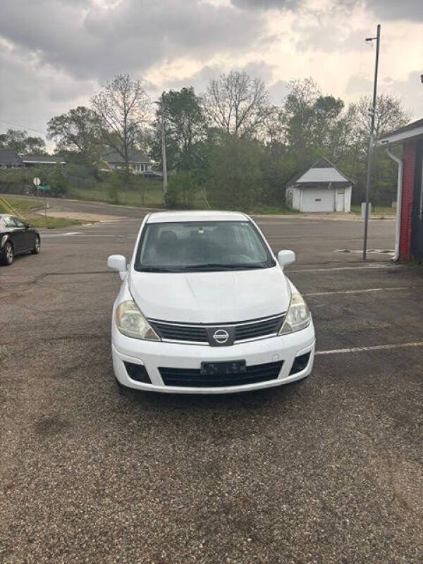 2008 Nissan Versa 1.8 S