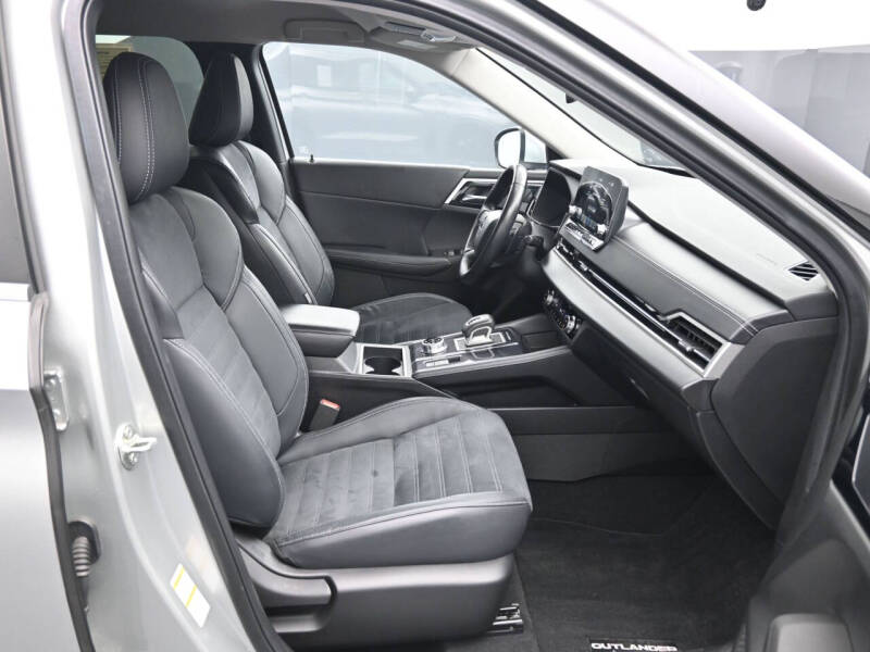 2022 Mitsubishi Outlander