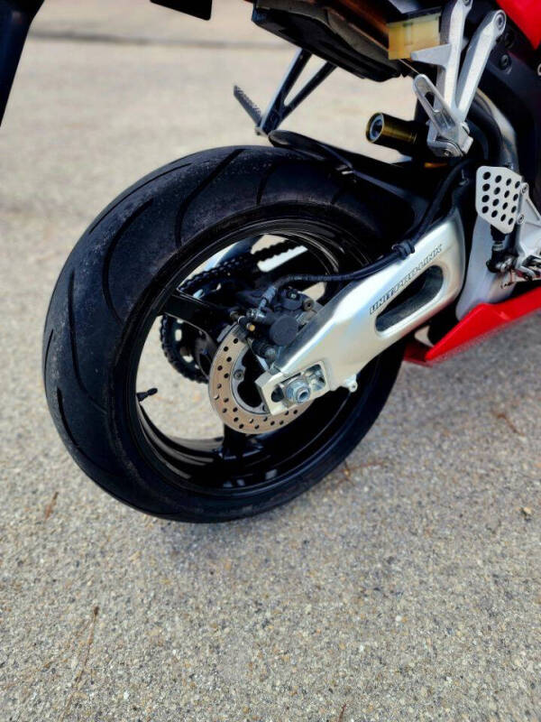 2005 Honda CBR1000RR