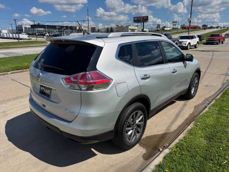 2015 Nissan Rogue SL