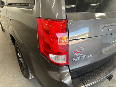 2015 Dodge Grand Caravan SXT Plus
