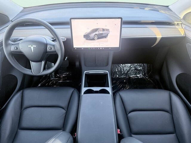 2024 Tesla Model Y Long Range