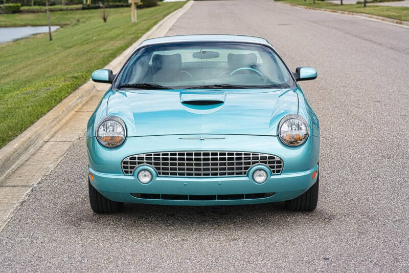 2002 Ford Thunderbird Deluxe