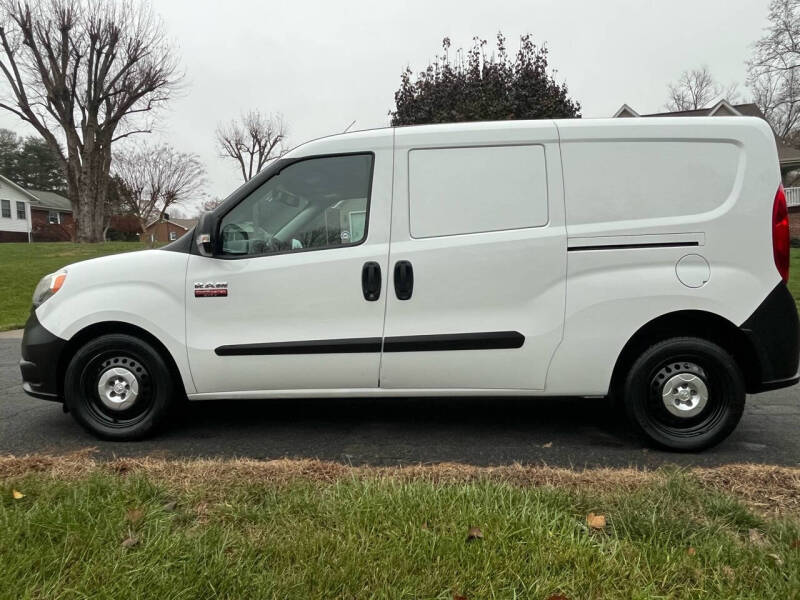 2017 RAM Promaster City Tradesman photo 10