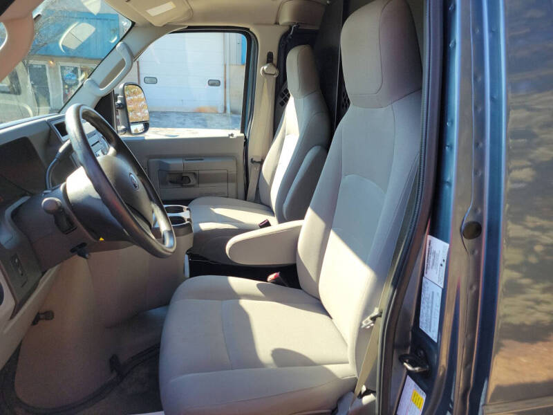 2014 Ford E-Series E-350 SD