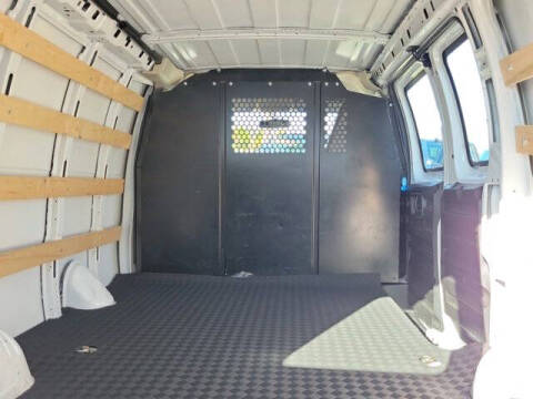 2024 GMC Savana 2500