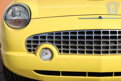 2004 Ford Thunderbird Deluxe