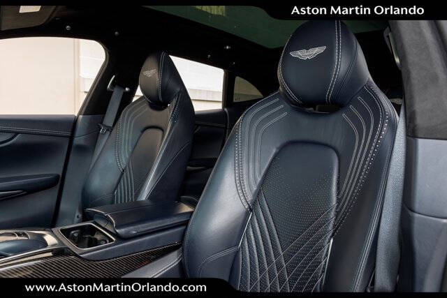 2021 Aston Martin DBX