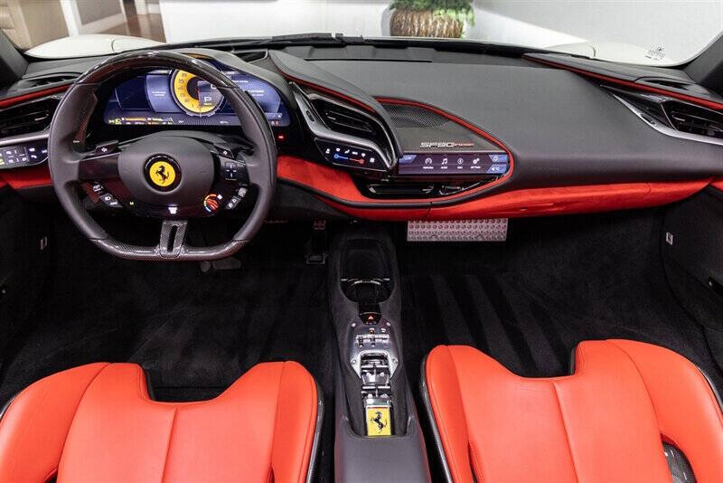 2024 Ferrari SF90 Spider