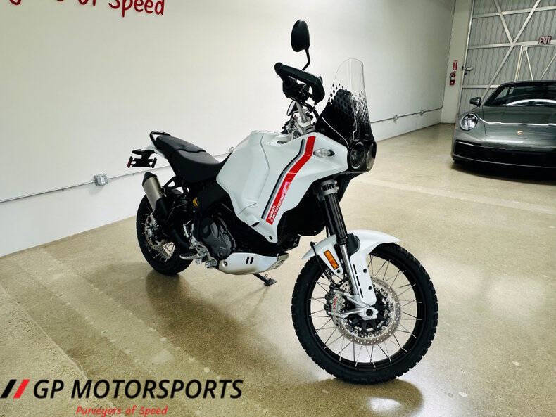 2024 Ducati Desert X