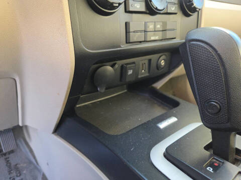 2011 Ford Escape XLS