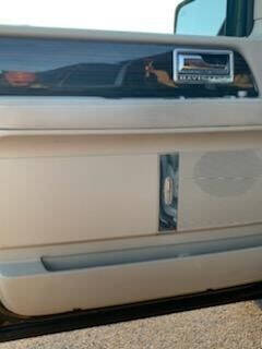 2010 Lincoln Navigator L