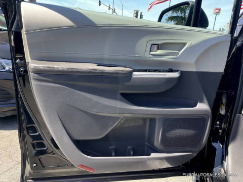 2021 Toyota Sienna LE 8-Passenger