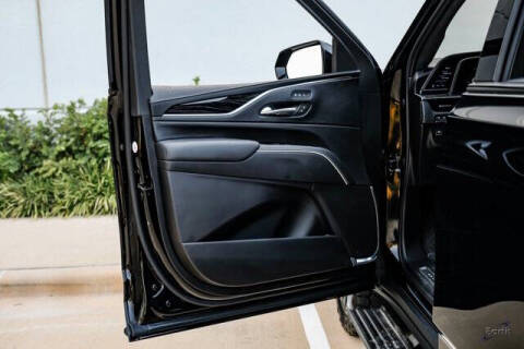 2023 Cadillac Escalade-V