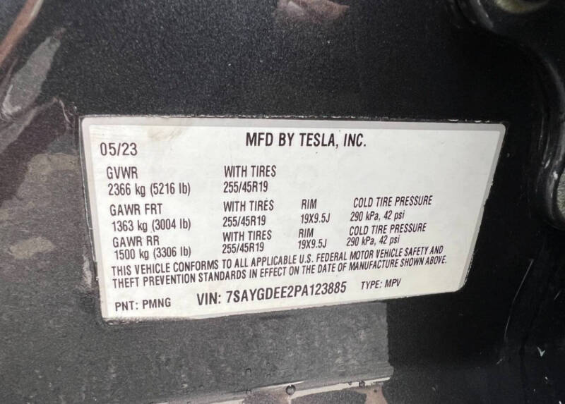 2023 Tesla Model Y Long Range