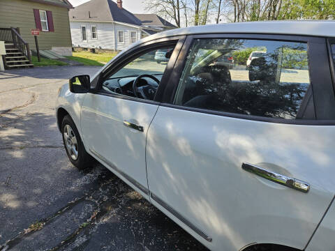 2014 Nissan Rogue Select S