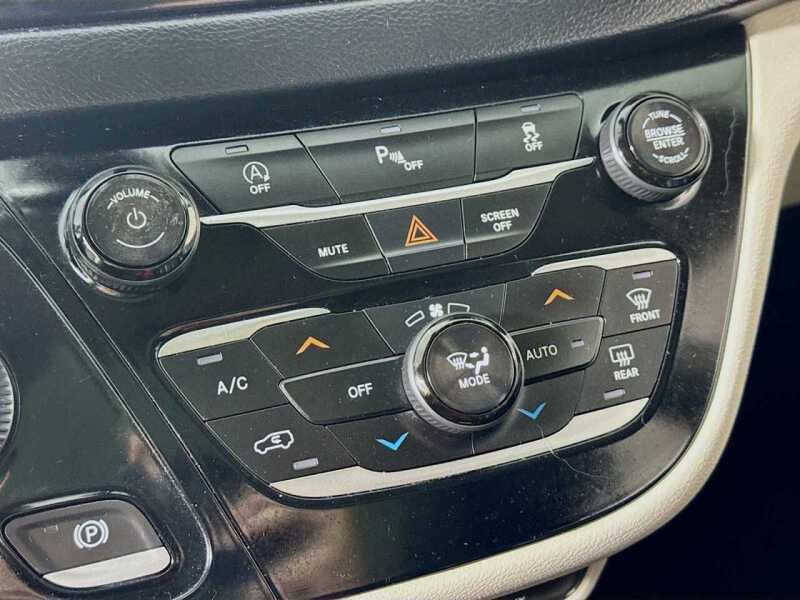 2018 Chrysler Pacifica Touring L Plus