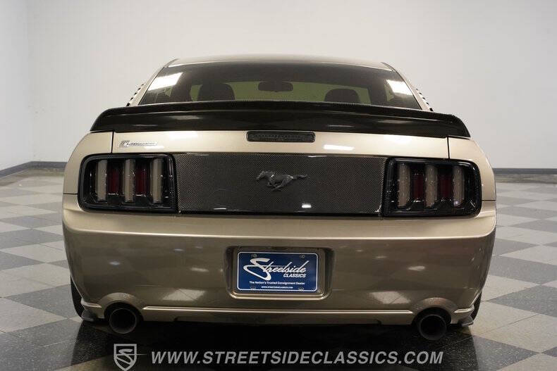 2005 Ford Mustang