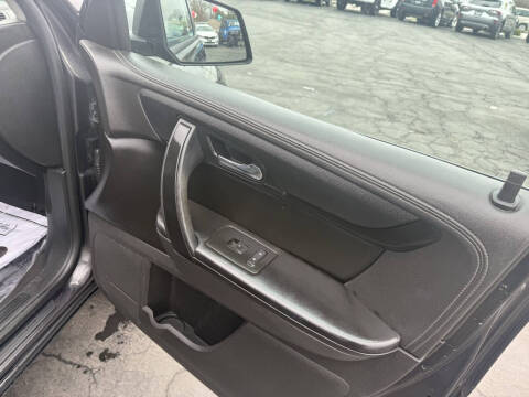 2014 GMC Acadia SLE-2