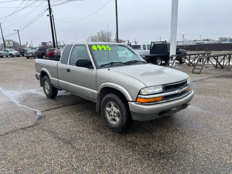 2000 Chevrolet S-10 for sale at Kim's Kars LLC in Caldwell ID