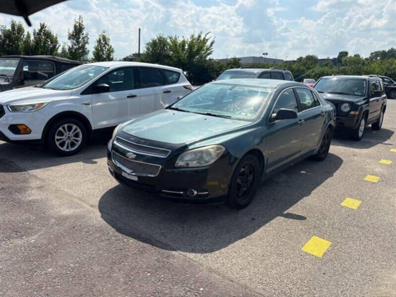 2009 Chevrolet Malibu's photo