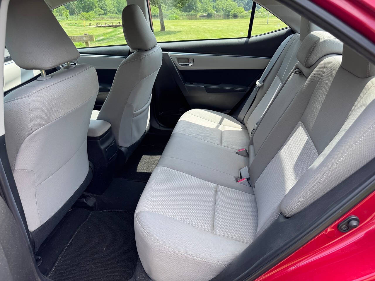 2015 Toyota Corolla 12
